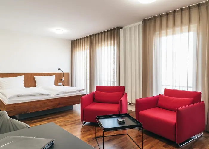 Hotel Consulat Des Weins