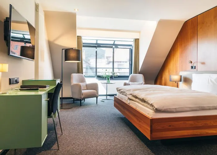 Hotel Consulat Des Weins 4*