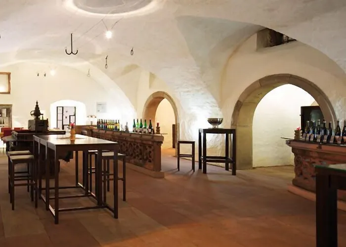 Hotel Consulat Des Weins